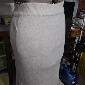 Avenue Cream Pencil Skirt
